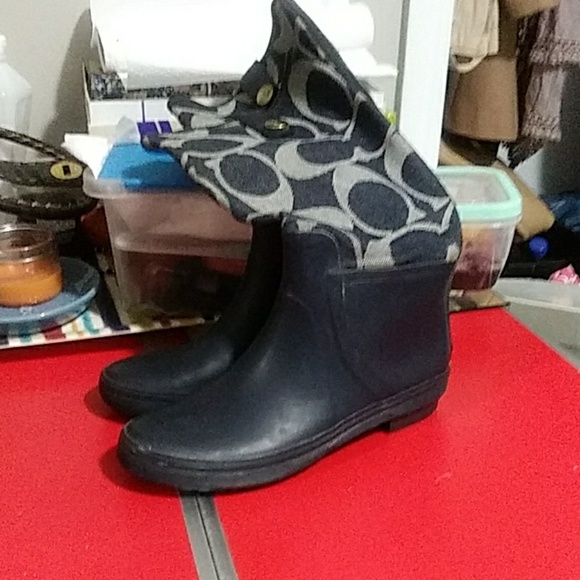 Coach rain boots - Picture 3 of 4